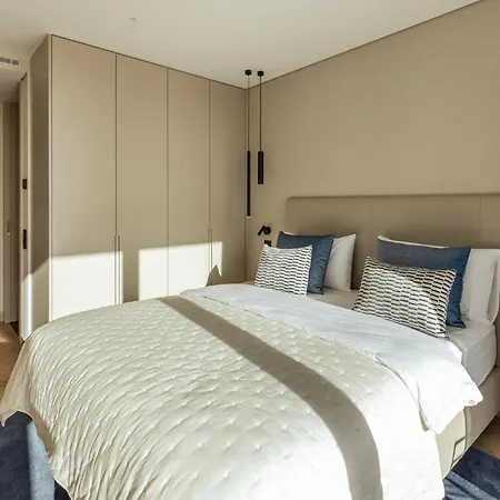 The View At The Downtown 公寓